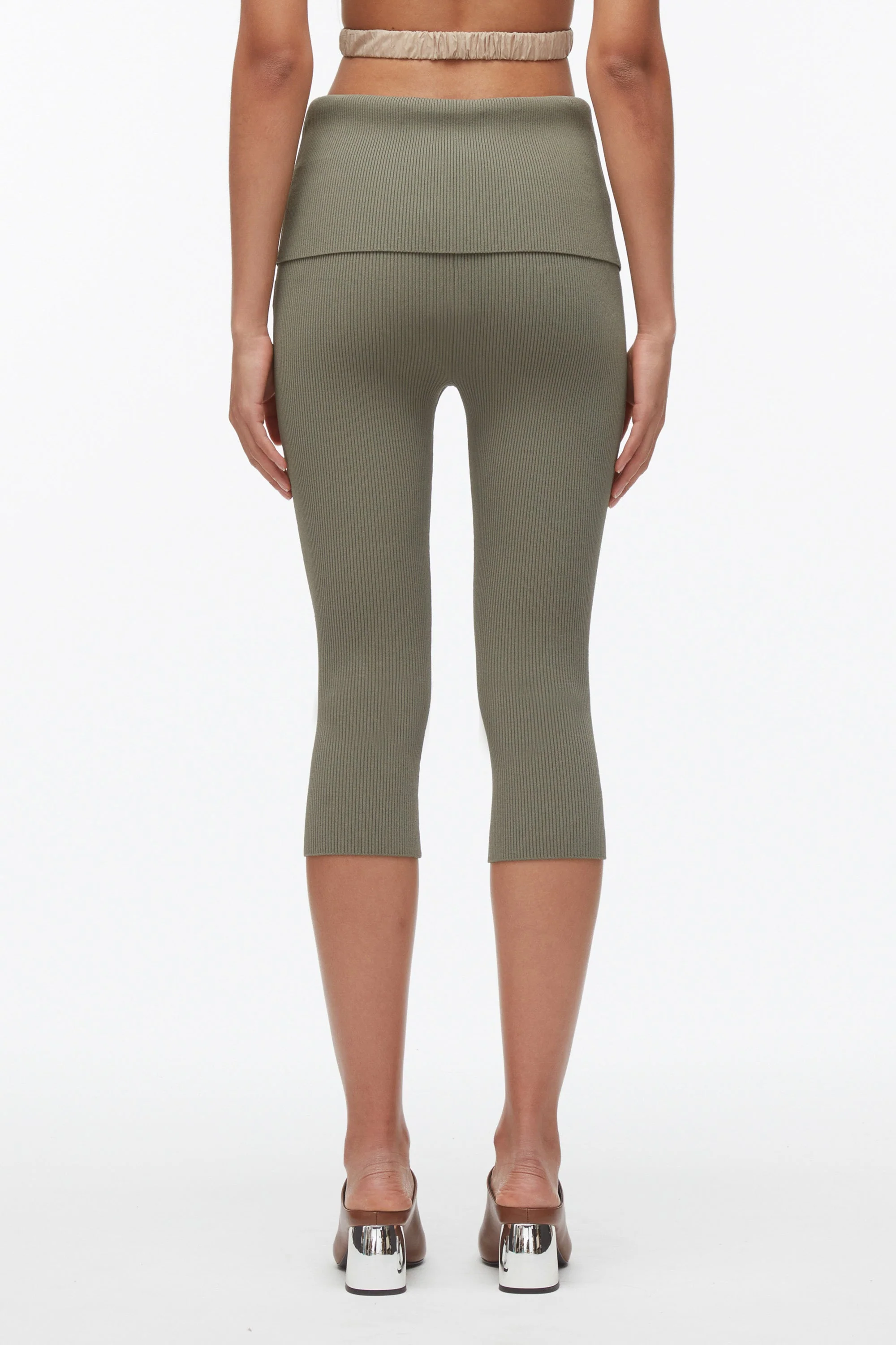 Blooming Lotus Compact Rib Capris - Image 17