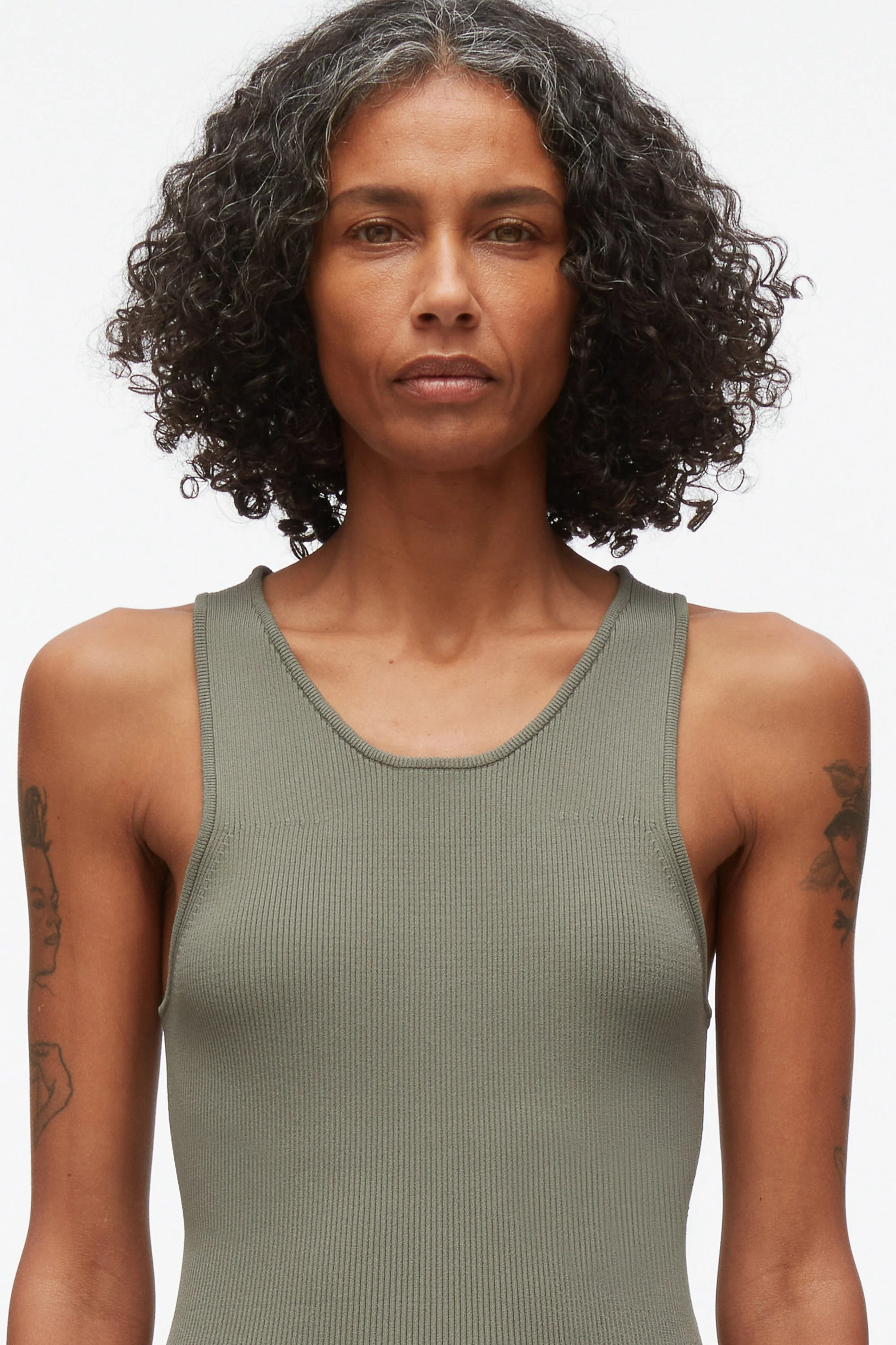 Compact Rib Layering Tank - Image 8