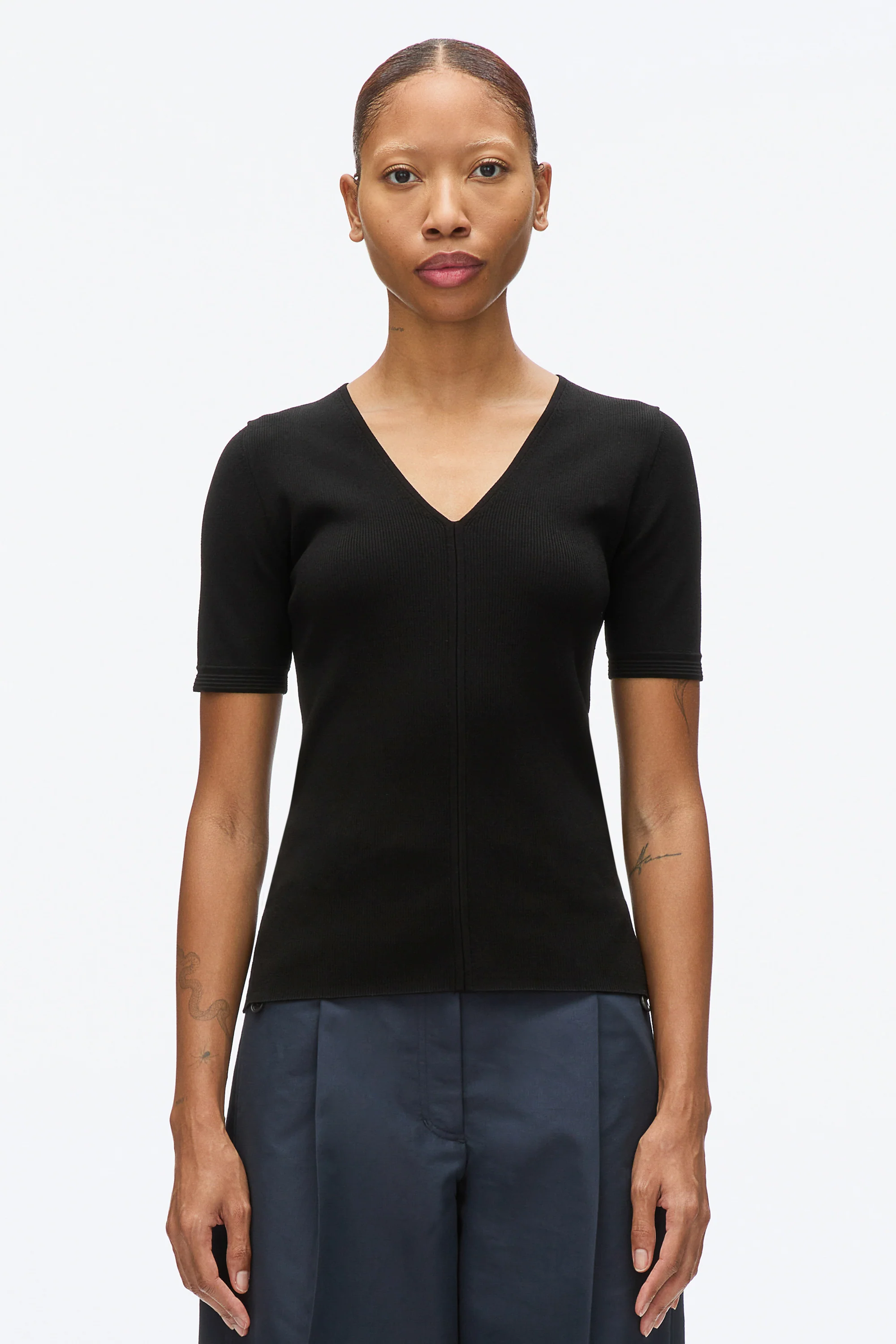 Compact Rib V-Neck Tee - Image 8