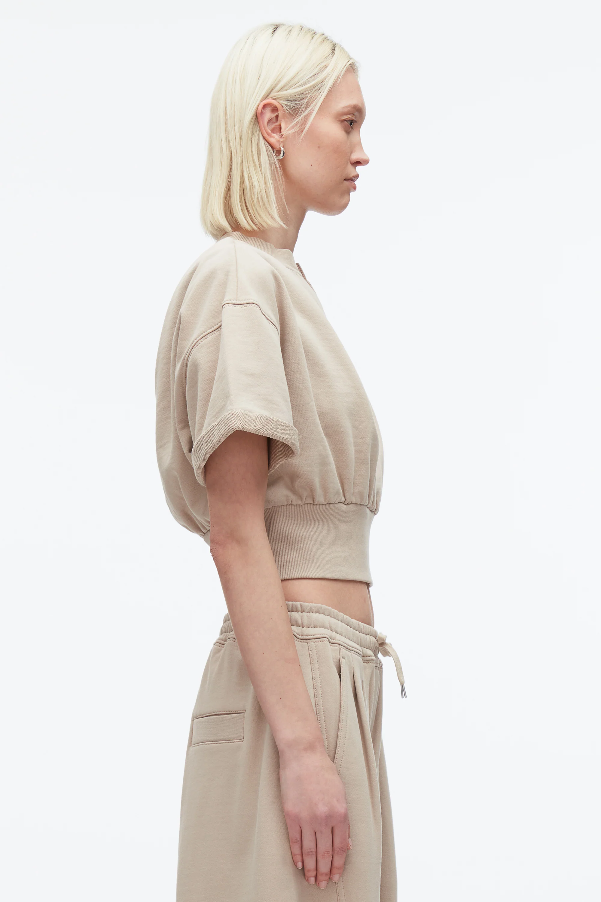 Cropped Sweatshirt - Image 9