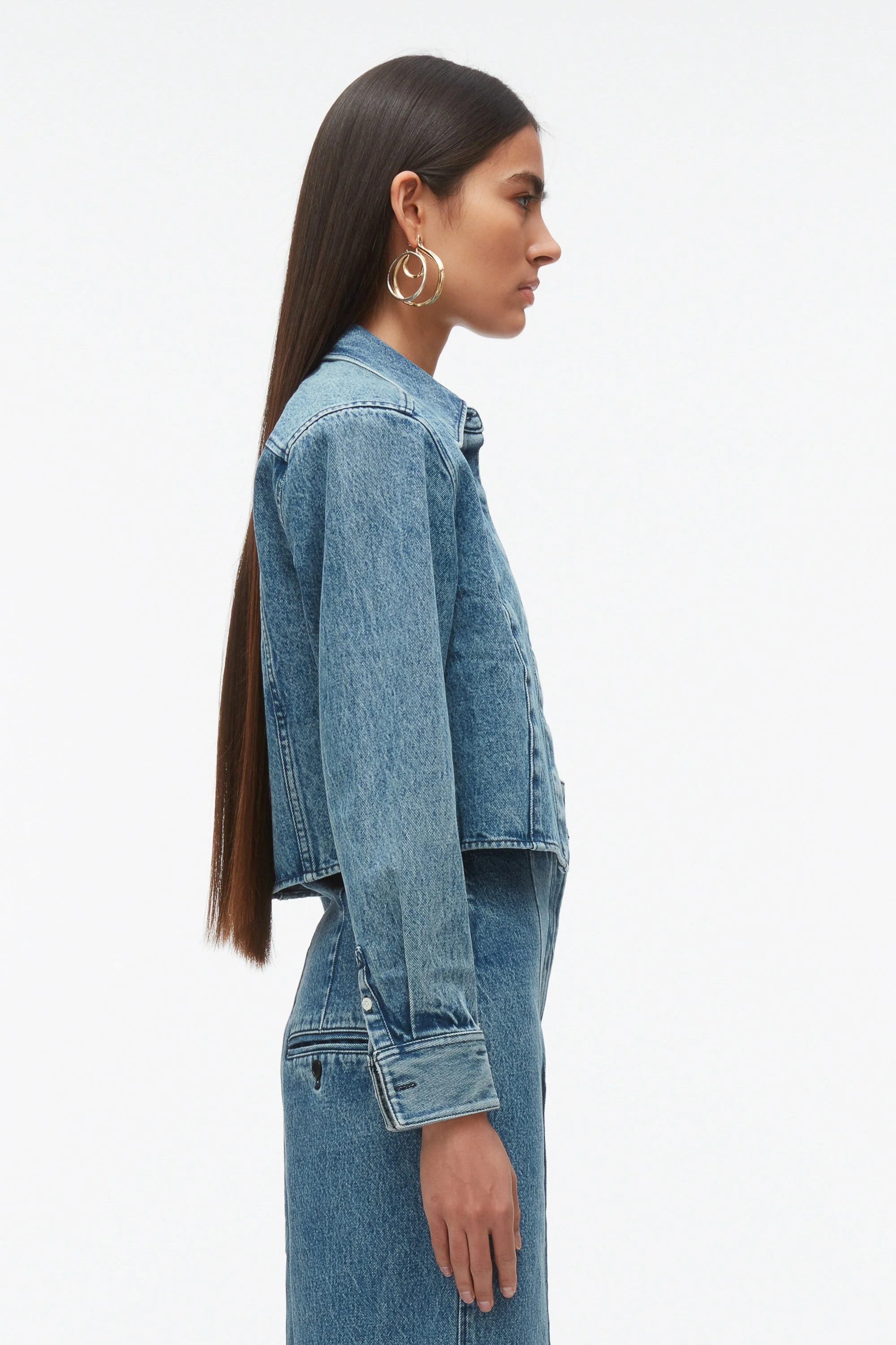 Denim Cropped Shirt with Shoulder Pads - Image 4