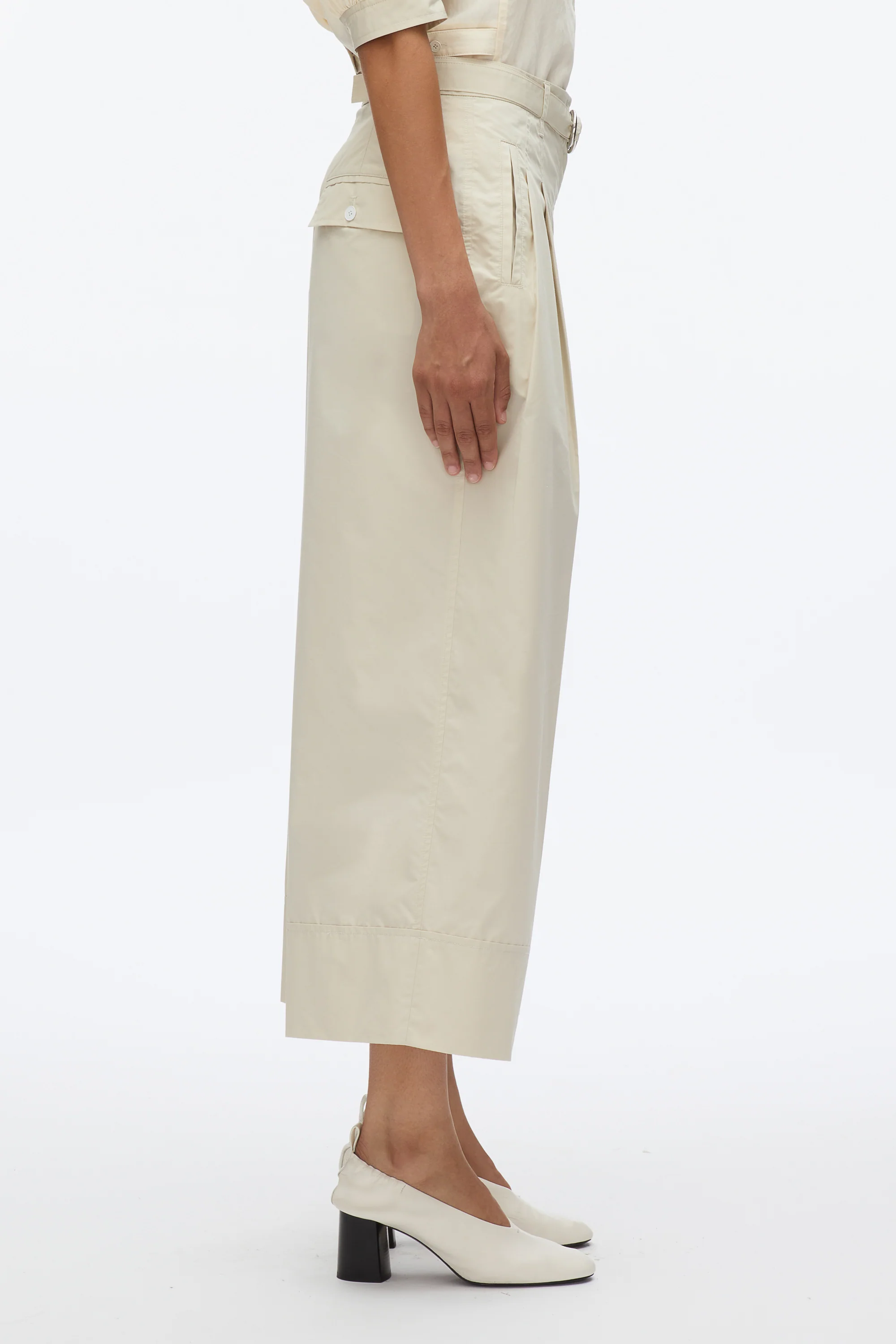 Double Pleat Wide Cropped Pant - Image 8