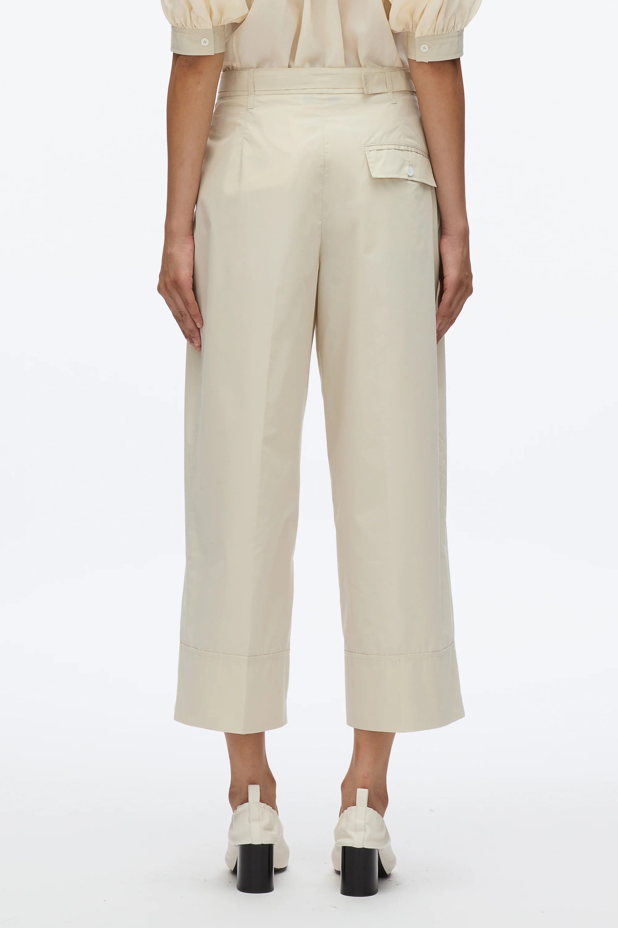 Double Pleat Wide Cropped Pant - Image 9