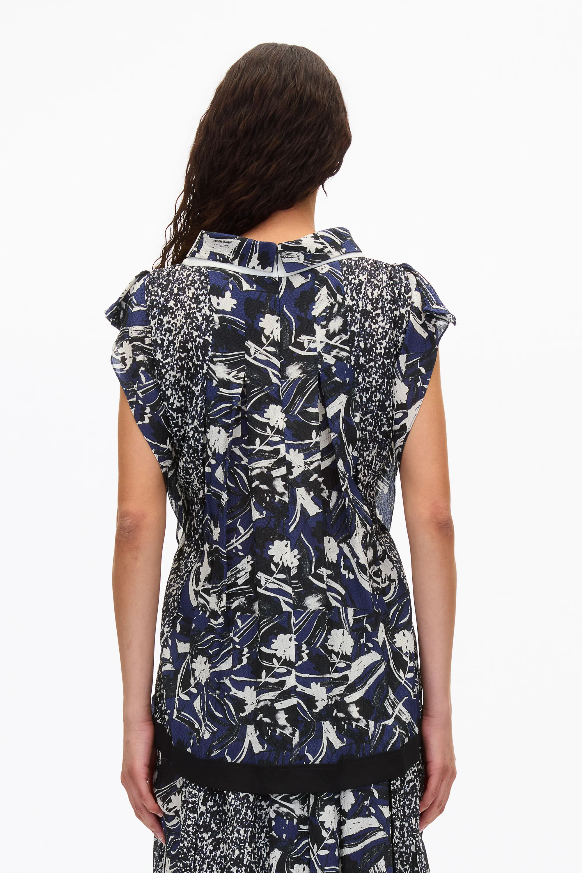 Floral Impressions Pleated Blouse - Image 5