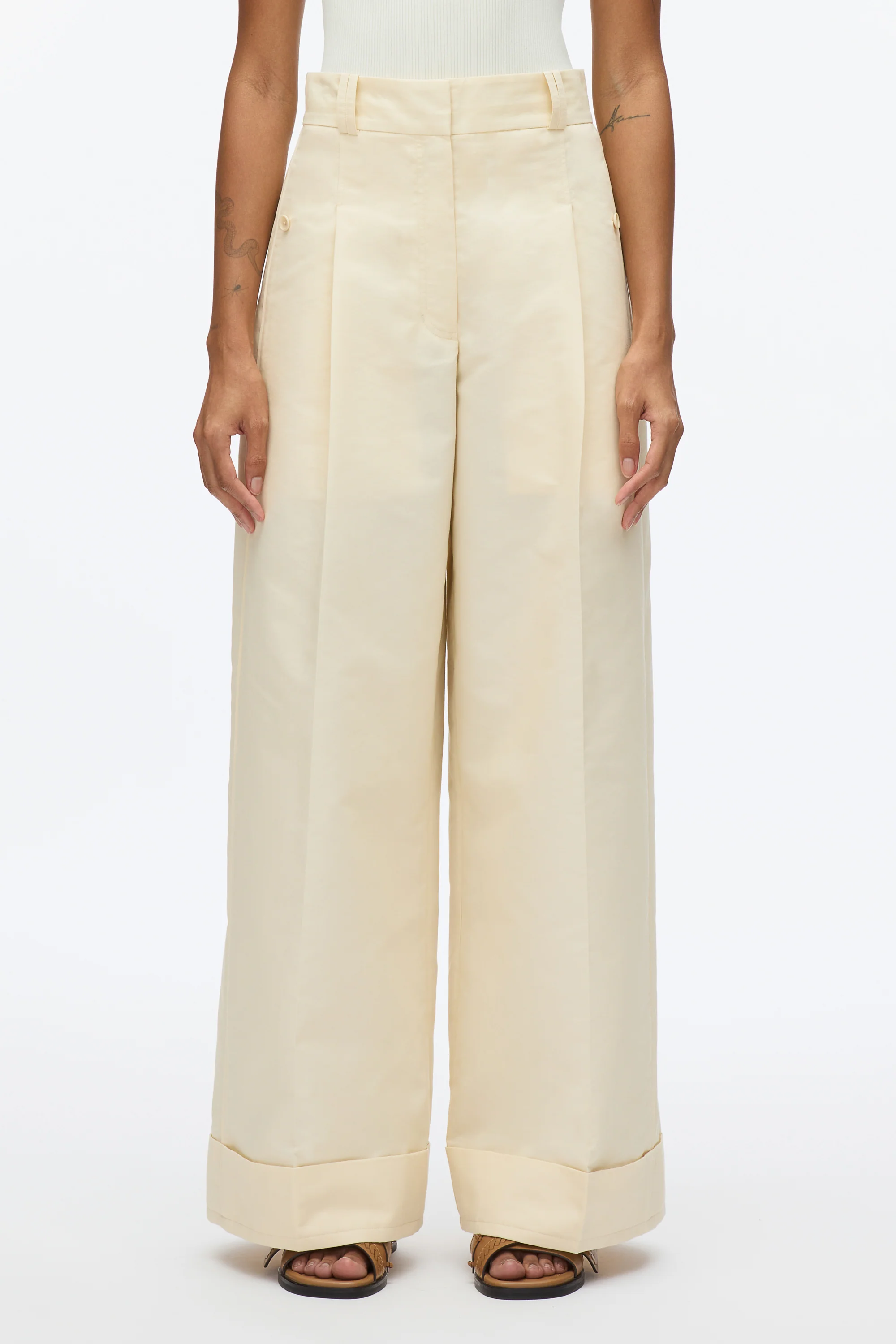 Petite Pleated Wide Leg Trouser - Image 12