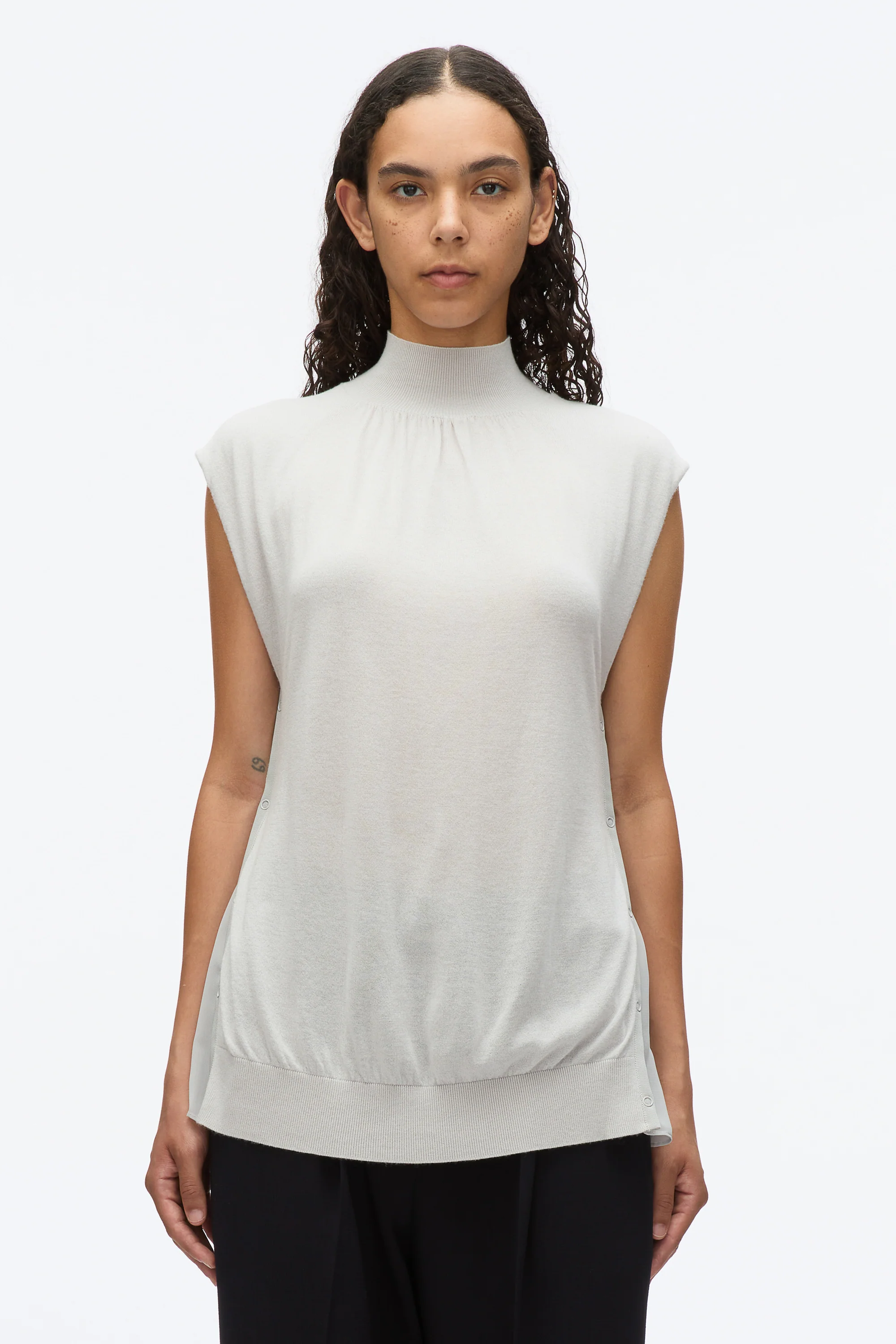 Mockneck Shell - Image 10