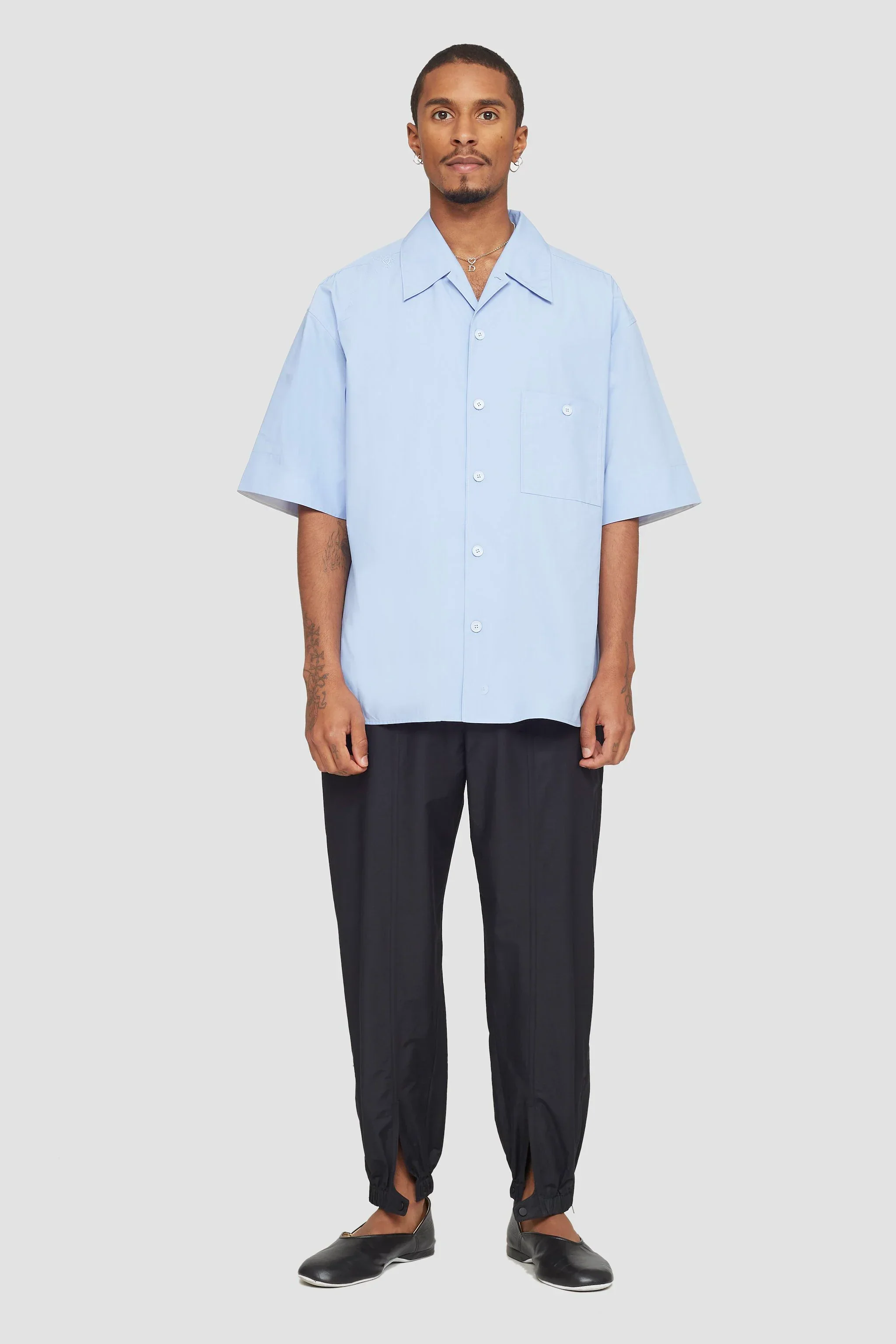Short Sleeve Convertible Collar Shirt - Image 3